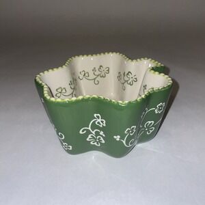 Temp-tations By Tara Ceramic Floral Lace Shamrock 9 Quart Ramekin